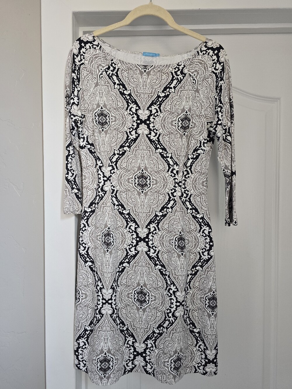 J. McLaughlin Black White Sheath Paisley Stretchy Office Sheath Dress Size XS